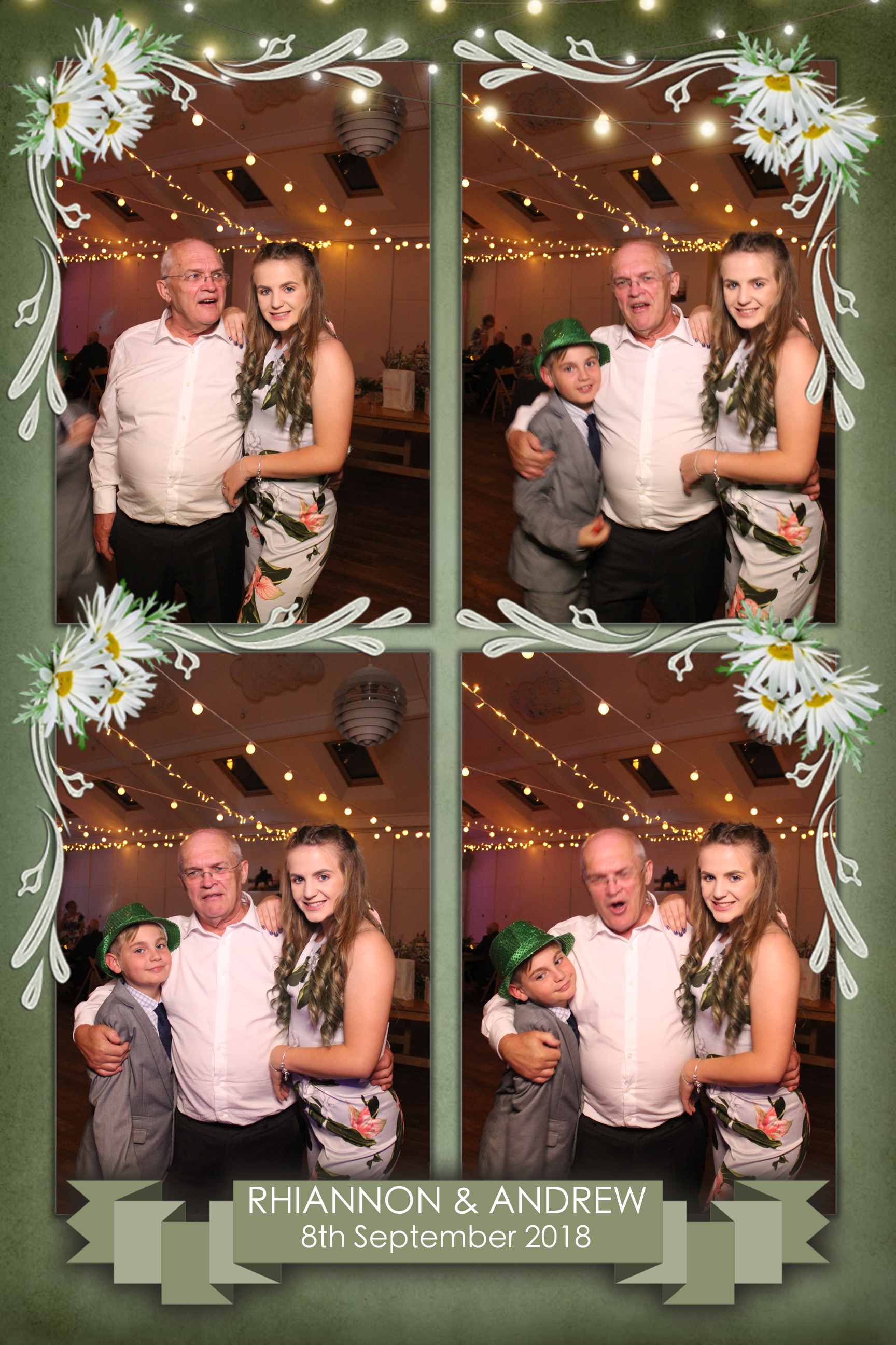 Rhiannon & Andrew's Wedding | View more photos from the event at images.mobile-photo-booth.com/u/MobilePhotoBoothUK/Rhiannon-Andrews-Wedding